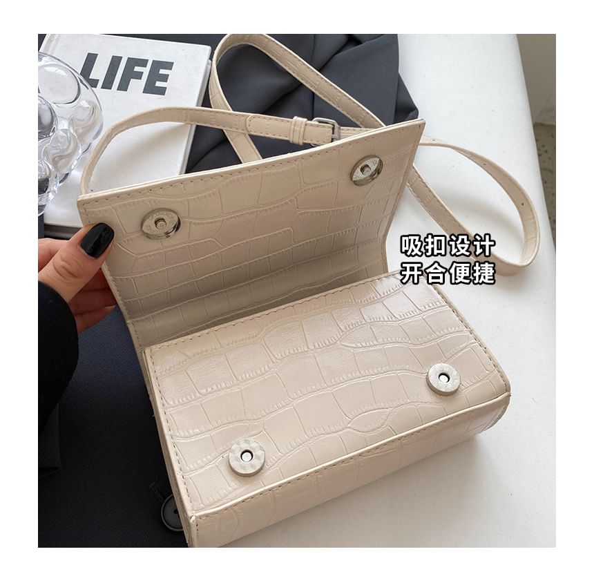 Bag Grain Buckled Croc Flap Crossbody Heart