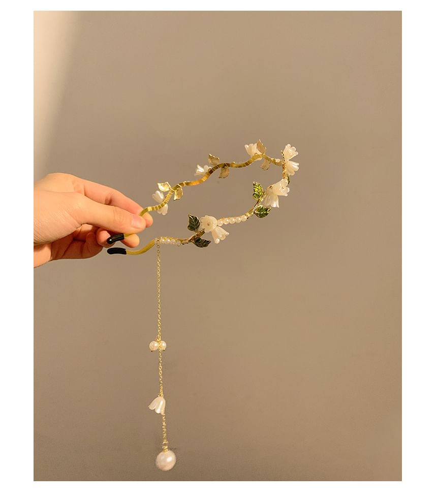 Stirnband mit Blumen- und Kunstperlen