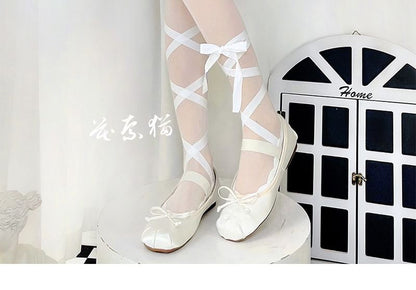 No Lace Up Show Socks