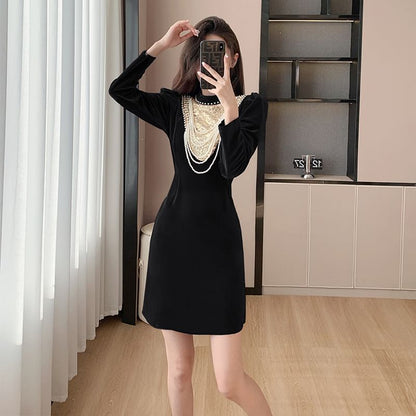 Long-Sleeve Crew Neck  Plain Velvet Mini Bodycon Dress