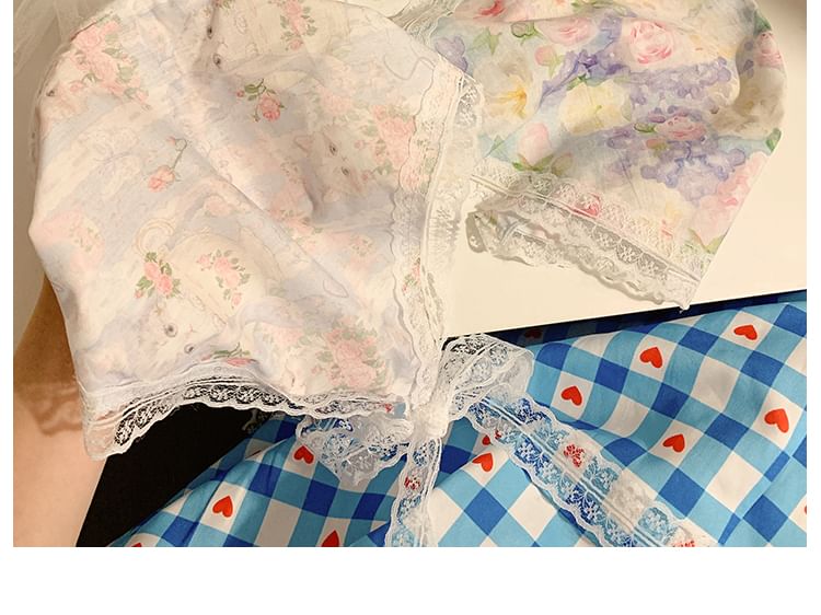 Stirnband-Designs mit Spitzendruck) (Bandana mit verschiedenen Verzierungen