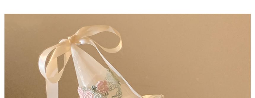 パーティーフリルハット刺繍