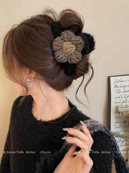 Yarn Claw Chenille Floral Clip Hair