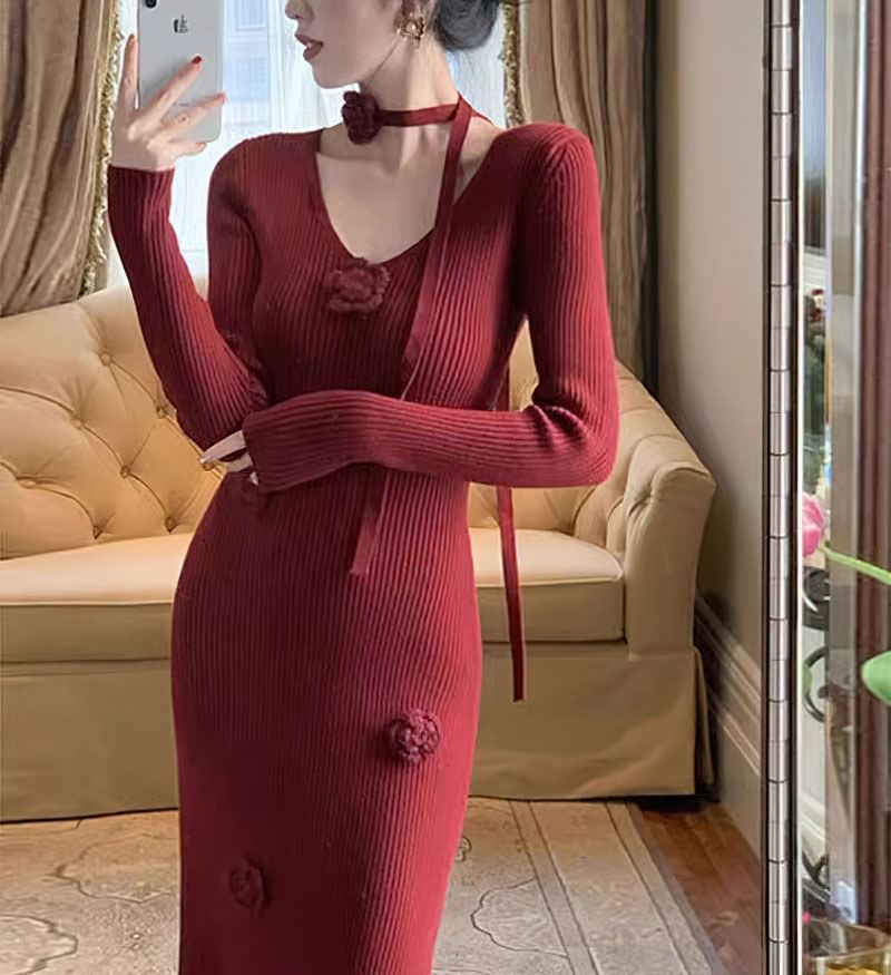 Set: Long-Sleeve V-Neck Plain Floral Accent Midi Sheath Knit Dress + Skinny Scarf