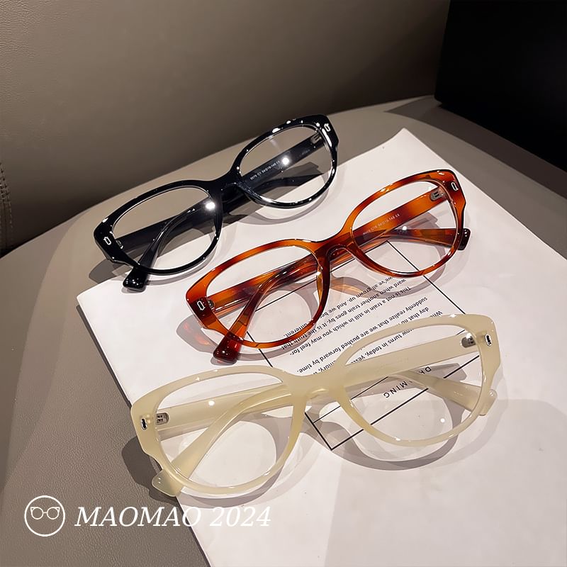 青い目の猫の遮光メガネ