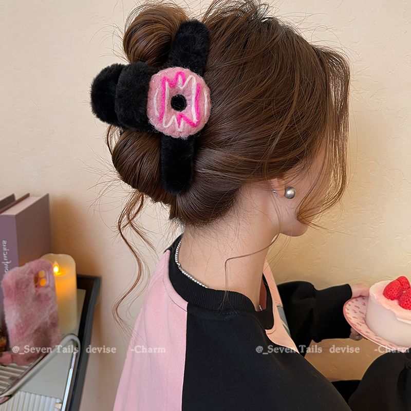 Chenille Acrylic Claw Donut Hair Clip