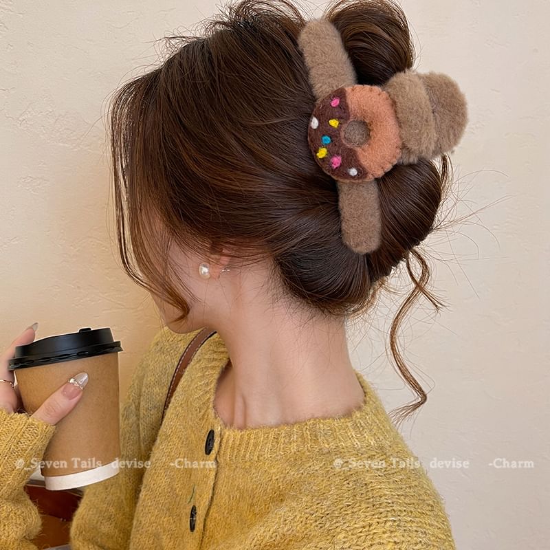 Chenille Acrylic Claw Donut Hair Clip