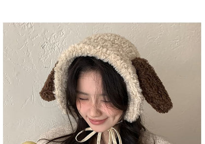 Shearling-Mütze mit Hundeohren