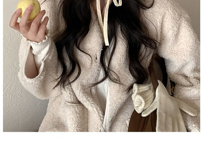 Shearling-Mütze mit Hundeohren