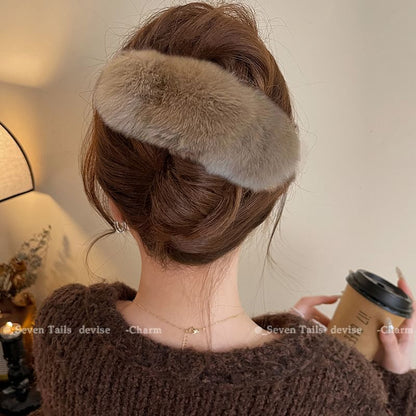 Clip Fur Faux Hair