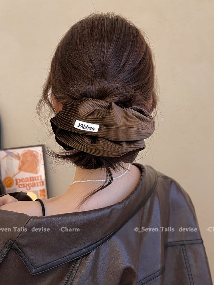 Lettering Scrunchie Label