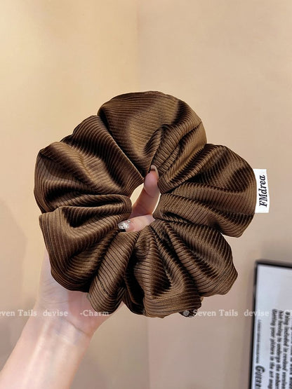 Lettering Scrunchie Label