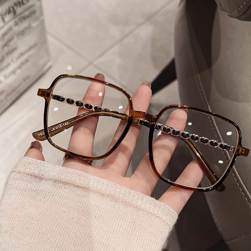 Lunettes à monture carrée