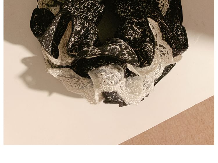 Scrunchie Floral Trim Print Lace