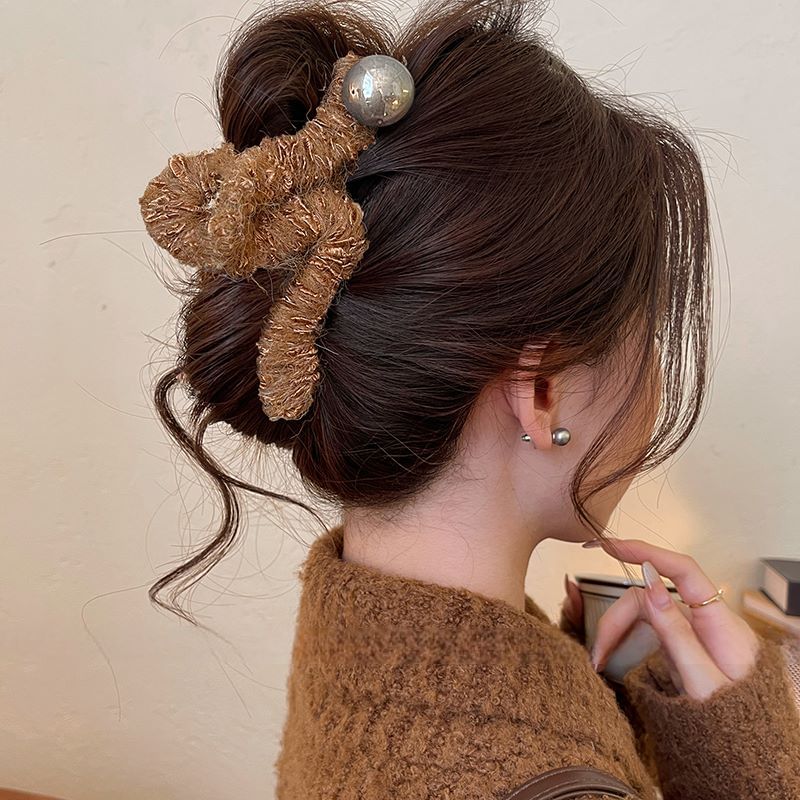 Hair Claw Yarn Pearl Faux
