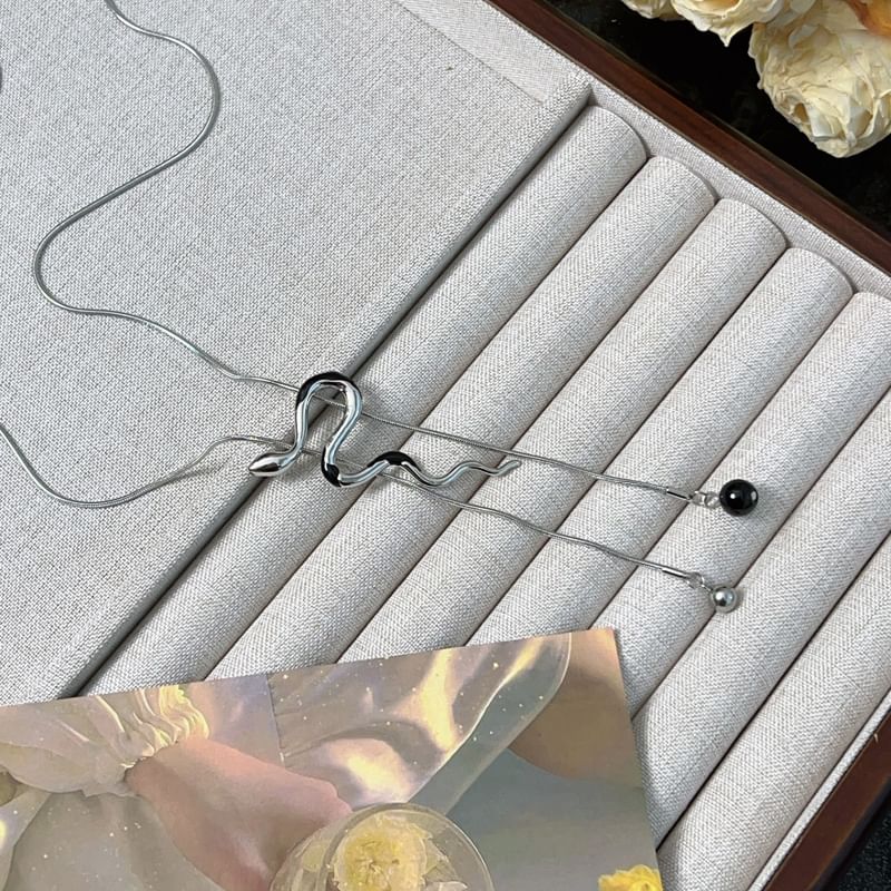 Necklace Lariat Snake Pendant Alloy