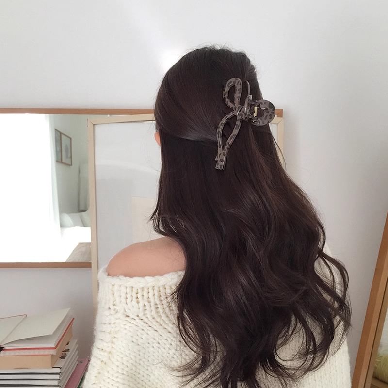 プリントヒョウ柄アクリル爪毛