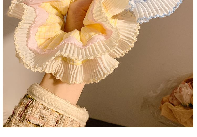 Plaid Pleated Scrunchie Panel