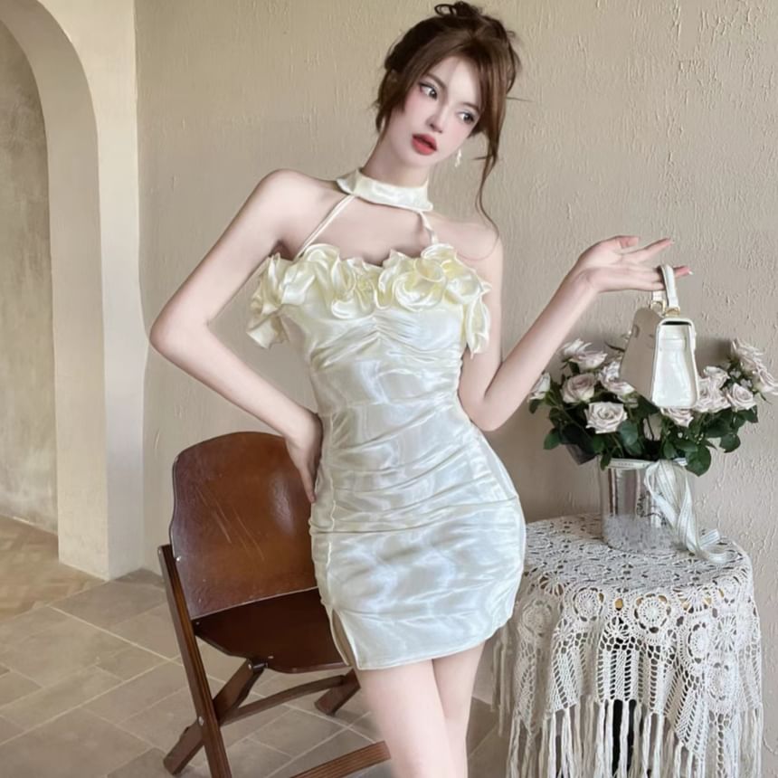 Halter Neck Plain Velvet Ruffle Trim Bodycon Mini Dress