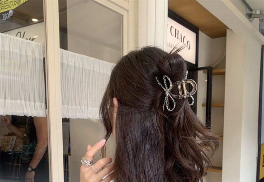 Claw Hair Acrylic Beaded Bow