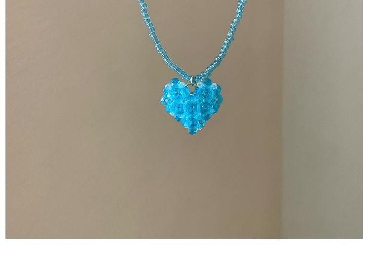 ビーズネックレス