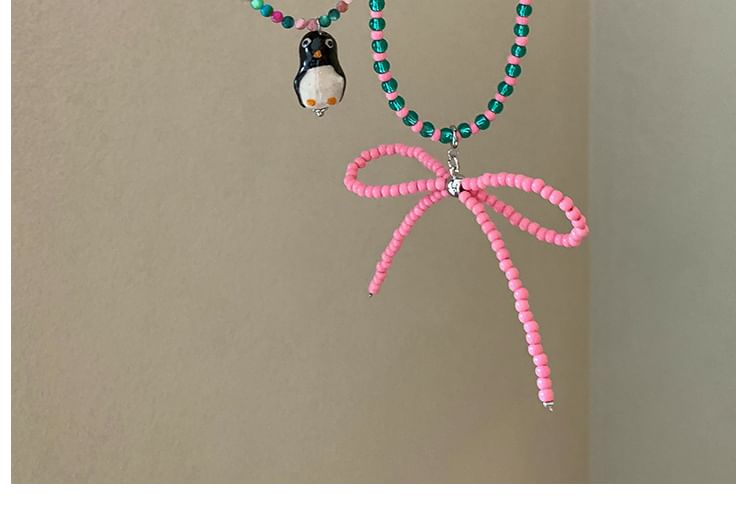 ビーズネックレス