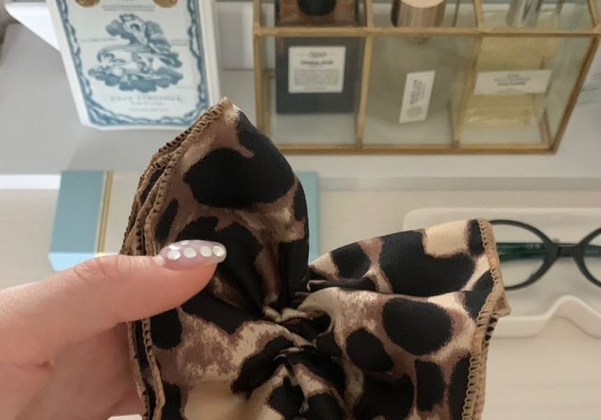 Scrunchie Print Leopard