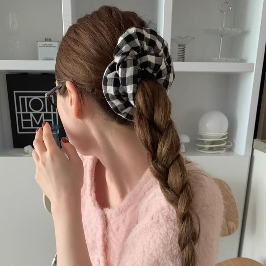 Scrunchie Padded Plaid
