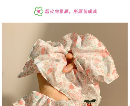 Print Applique Floral Square Cherry Scrunchie