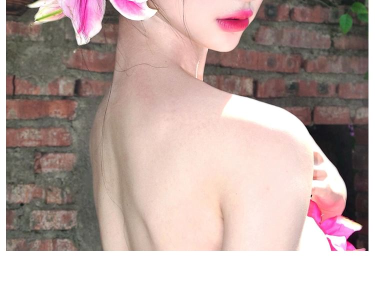 Lily Clip Hair