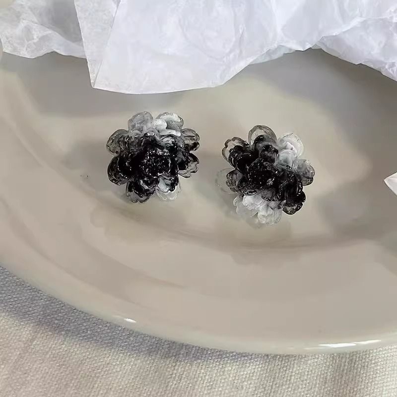 フラワーイヤリングスタッド