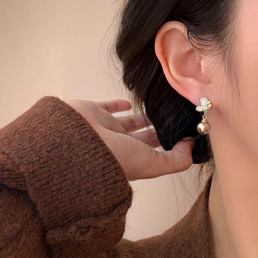 ビーズダングルバタフライイヤリング