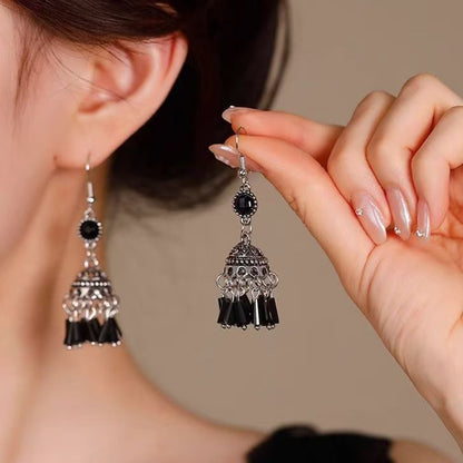 Perlenohrring mit Edelstein