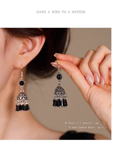 Perlenohrring mit Edelstein