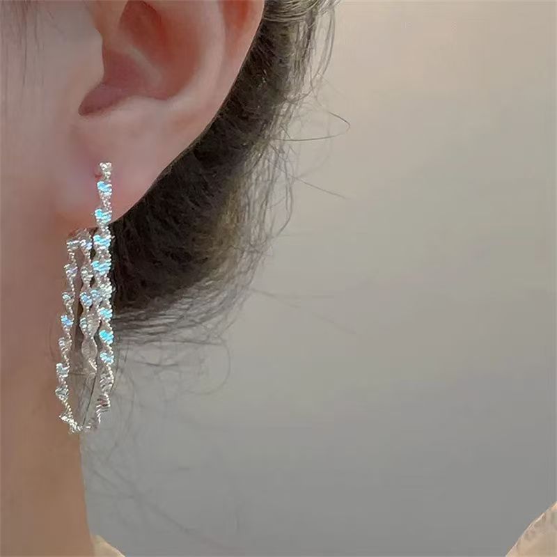 Helical Layered Alloy Earring Hoop