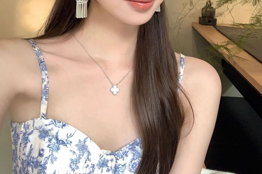 Fringed Alloy Dangle Earring