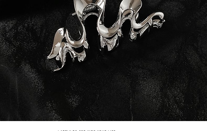 Alloy Claw Hair Wavy
