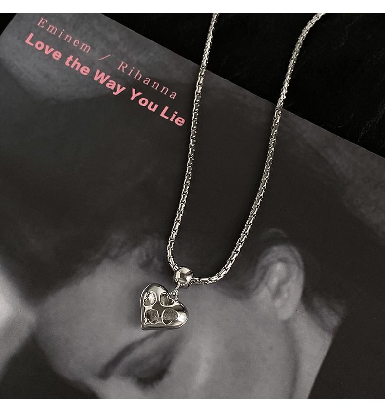 Alloy Pendant Heart Necklace