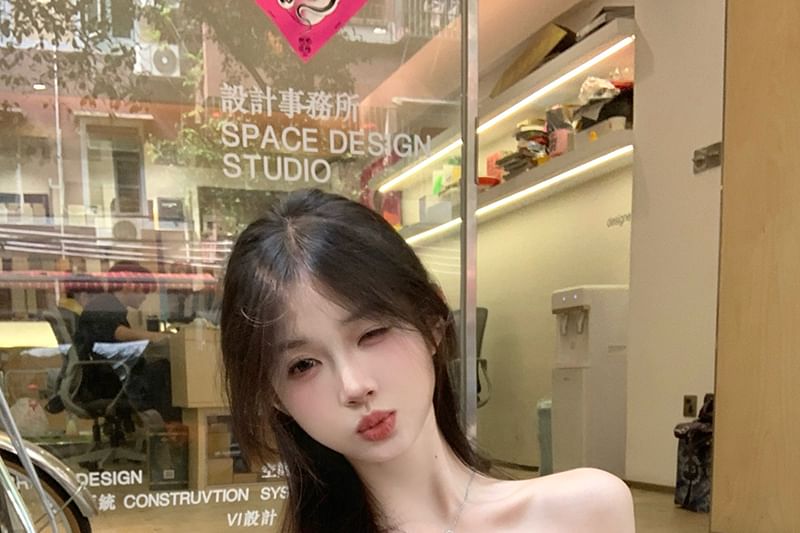 ボウネック スクエアプレーン スリム キャップスリーブ フィット ブラウス