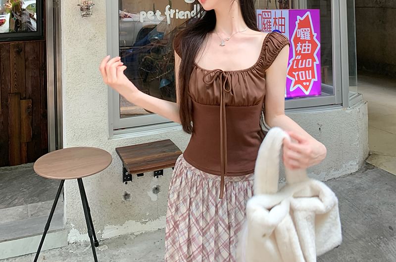 ボウネック スクエアプレーン スリム キャップスリーブ フィット ブラウス