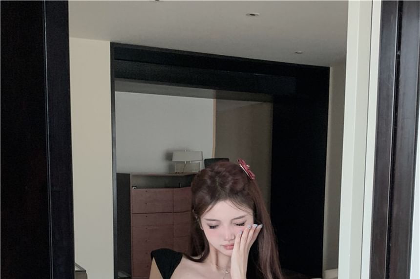 Tシャツ トリムフィット コントラスト スリム ボウ キャップスリーブ クロップ