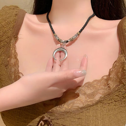 三日月ペンダントネックレス ムーン