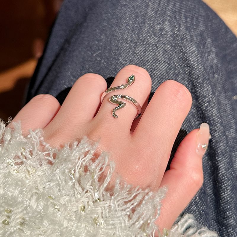 Rhinestone Snake Open Ring