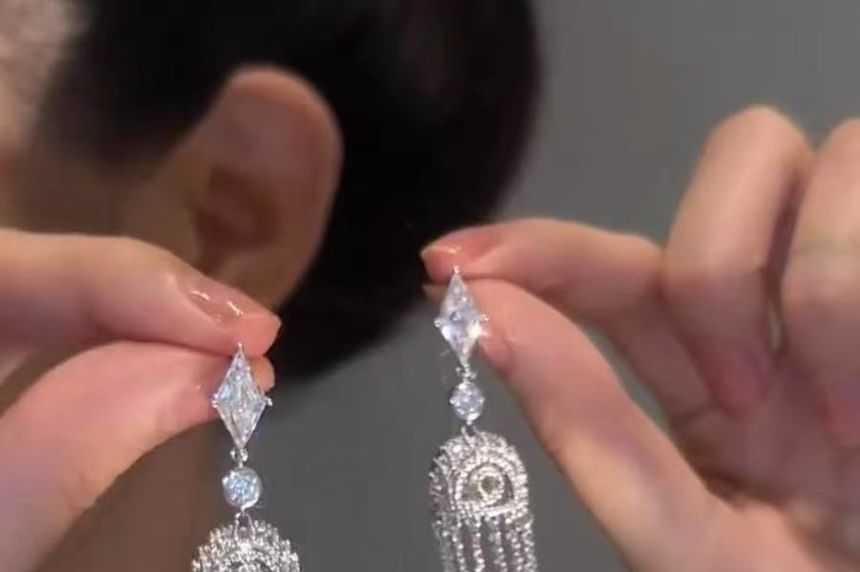 Alloy Rhinestone Fringed Earring