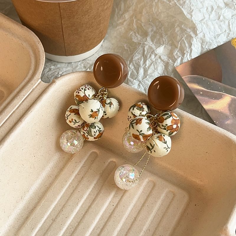 Tropfenperlen-Ohrring-Druck, Blumenstoff