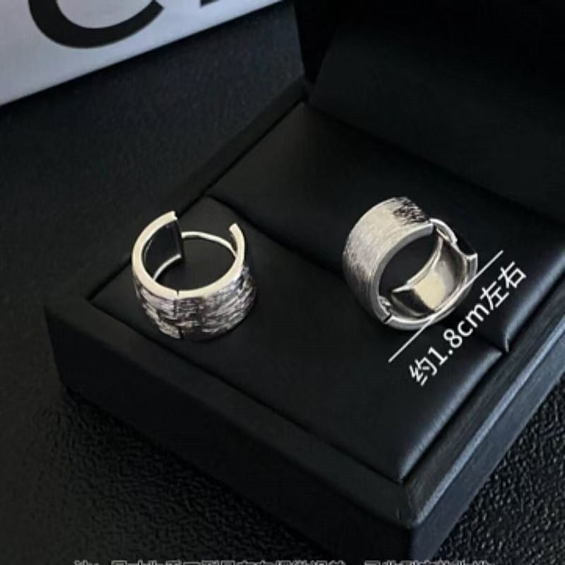 Huggie Alloy Earring Brushed