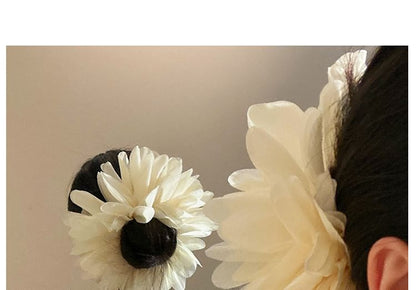 Scrunchie Mesh Flower