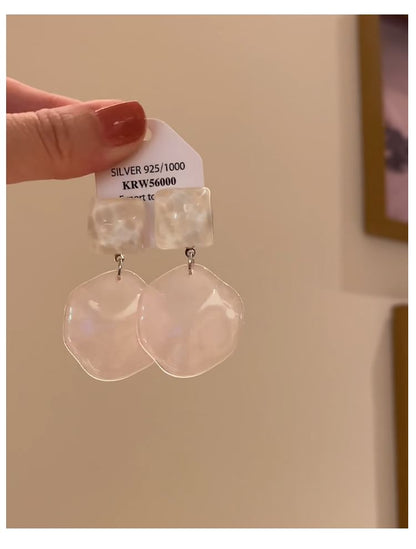 Geometrischer Tropfenohrring