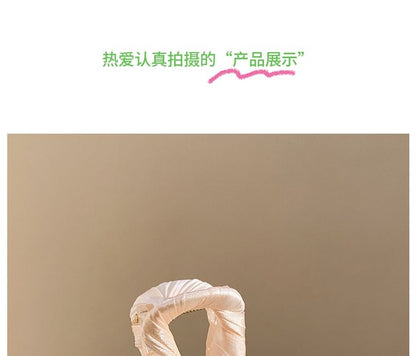 Faux Claw Pearl Hair