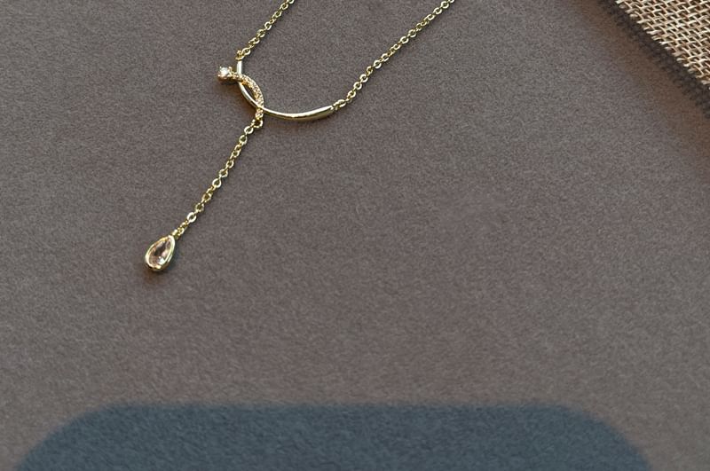 ネックレス ラインストーン ペンダント